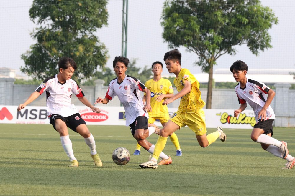 Xem ngay KQBD U15 CS: Tỷ số bóng đá U15 trực tuyến